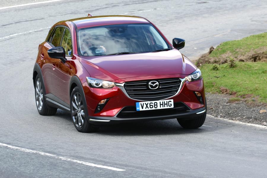  Mazda CX-3 Sport Black+ 2018 года  (UK) (фото 8 из 12)